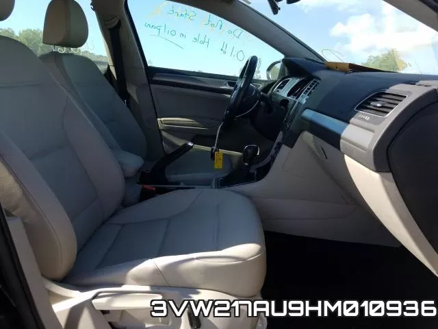 3VW217AU9HM010936_5.webp