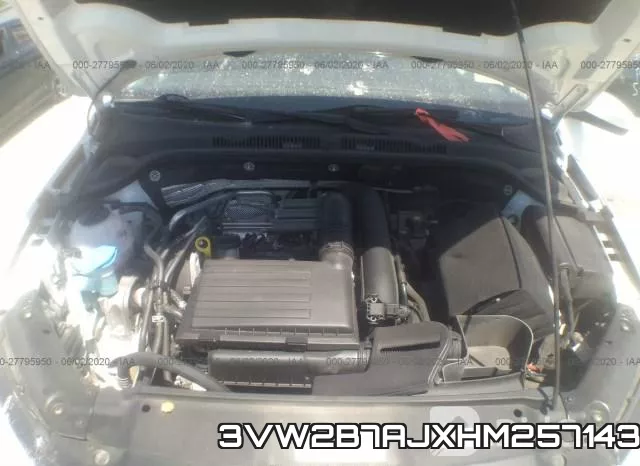 3VW2B7AJXHM257143_10.webp