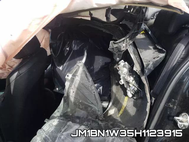 JM1BN1W35H1123915_6.webp