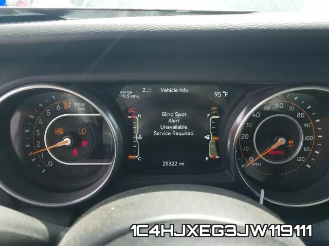 1C4HJXEG3JW119111_8.webp