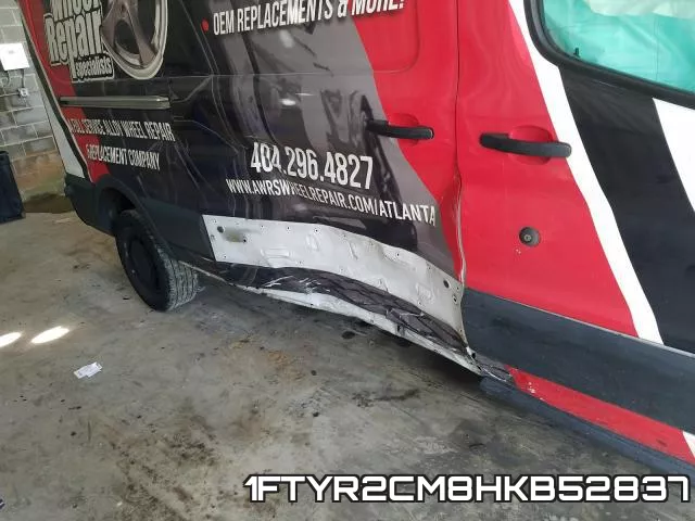 1FTYR2CM8HKB52837_9.webp
