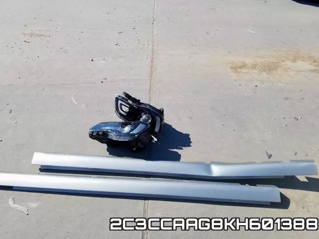 2C3CCAAG8KH601388_9.webp