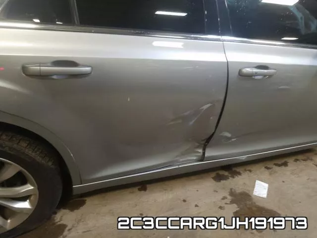2C3CCARG1JH191973_9.webp