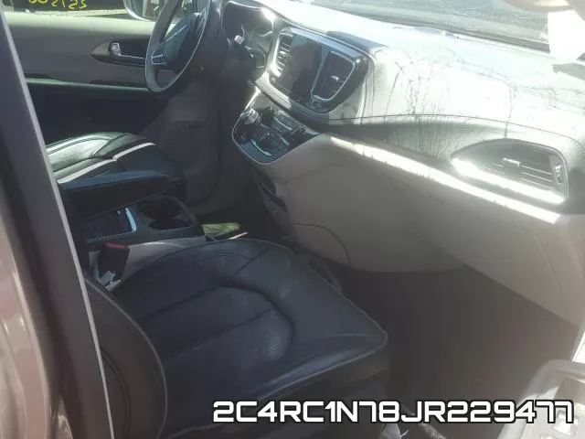 2C4RC1N78JR229477_5.webp