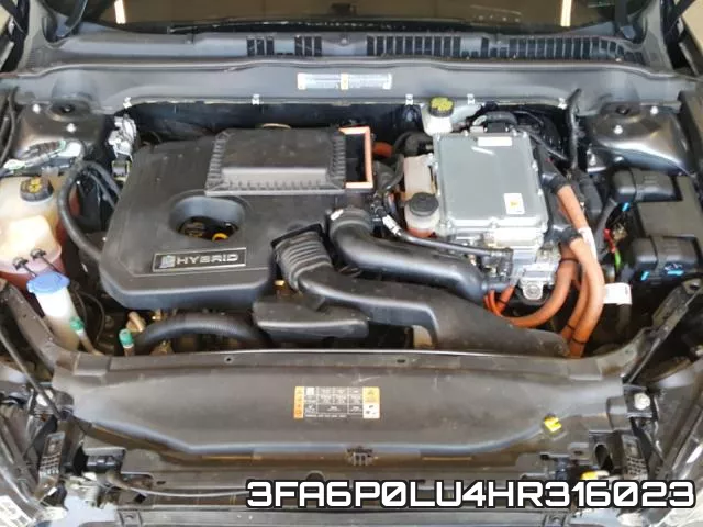3FA6P0LU4HR316023_7.webp