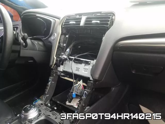 3FA6P0T94HR140215_9.webp