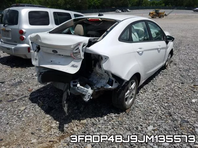 3FADP4BJ9JM135573_4.webp