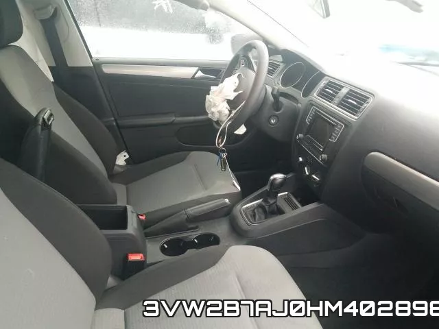 3VW2B7AJ0HM402898_5.webp