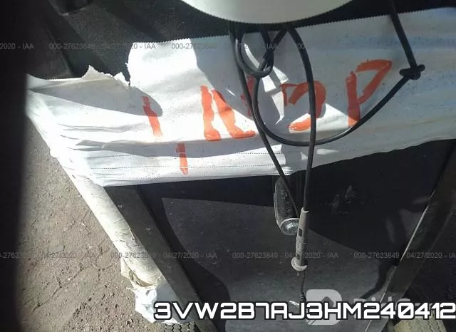3VW2B7AJ3HM240412_7.webp