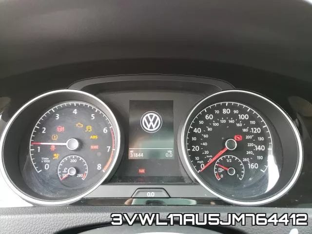 3VWL17AU5JM764412_8.webp