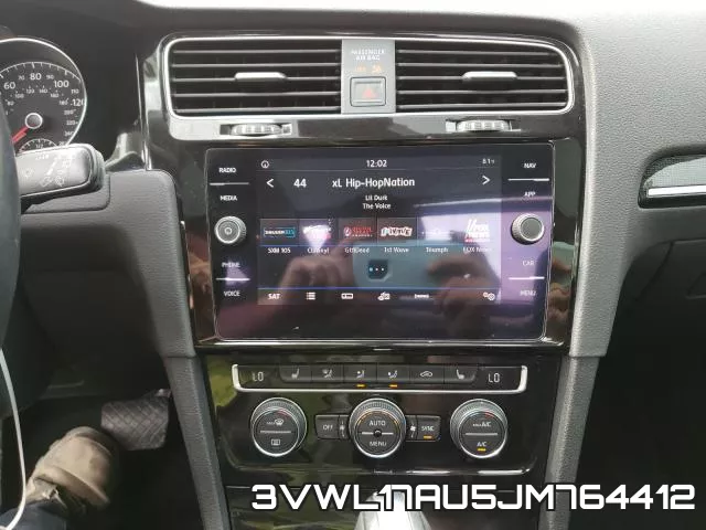 3VWL17AU5JM764412_9.webp