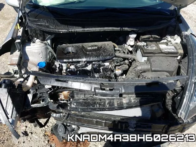 KNADM4A38H6026213_7.webp