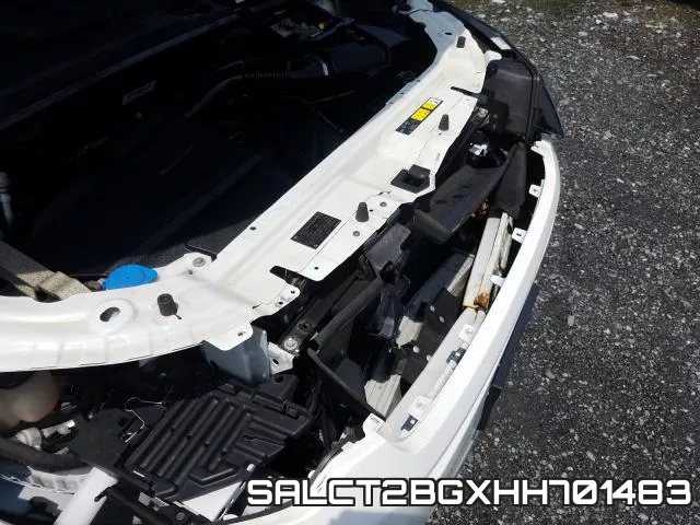SALCT2BGXHH701483_9.webp