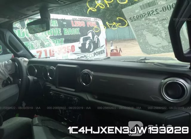 1C4HJXEN3JW193028_5.webp