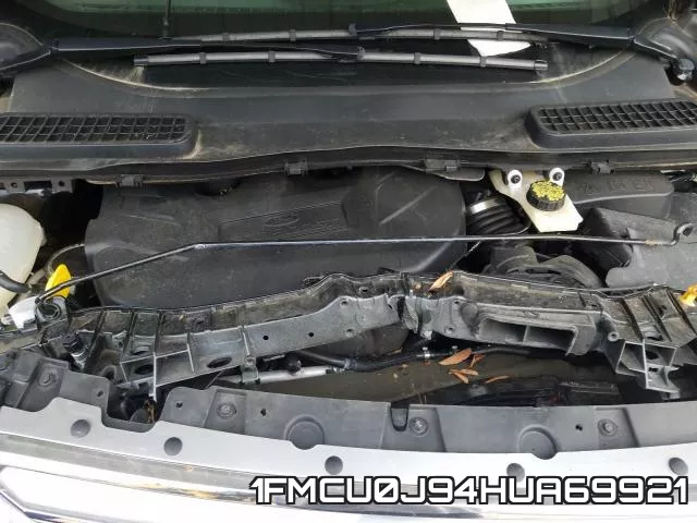 1FMCU0J94HUA69921_7.webp