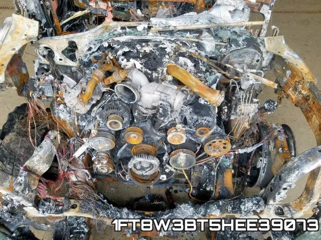 1FT8W3BT5HEE39073_7.webp