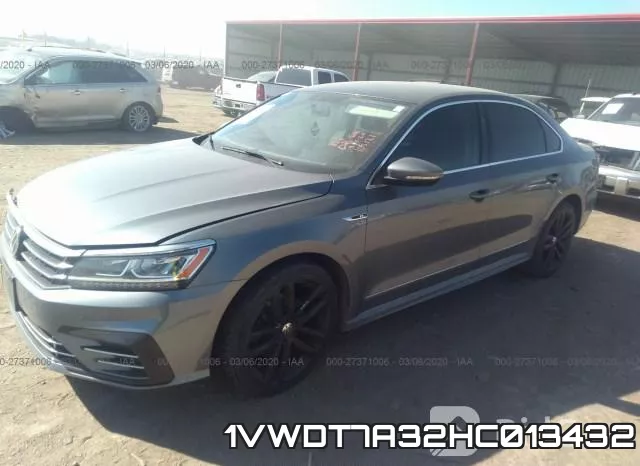 1VWDT7A32HC013432