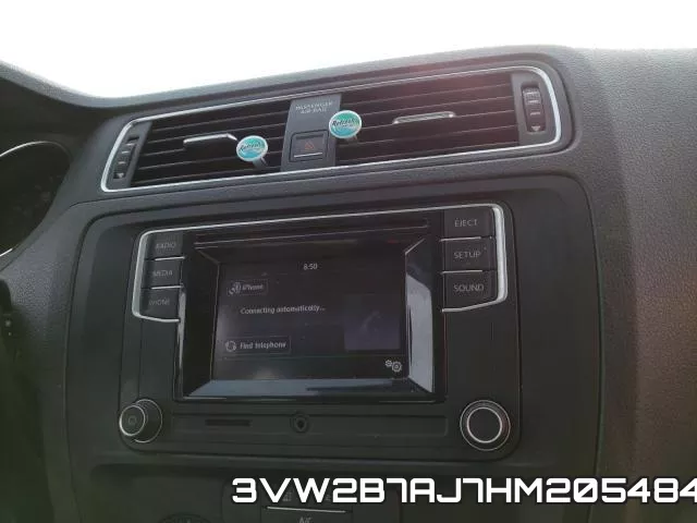 3VW2B7AJ7HM205484_9.webp
