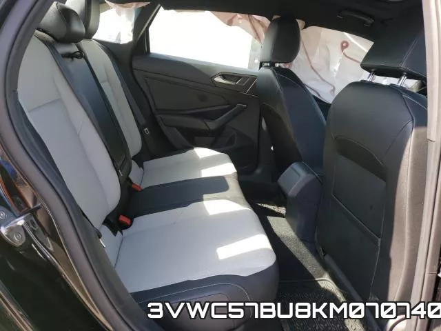 3VWC57BU8KM070740_6.webp