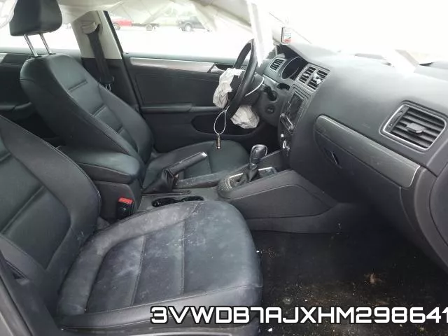 3VWDB7AJXHM298641_5.webp