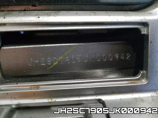JH2SC7905JK000942_10.webp