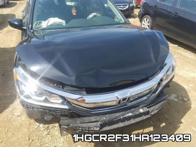1HGCR2F31HA123409_9.webp