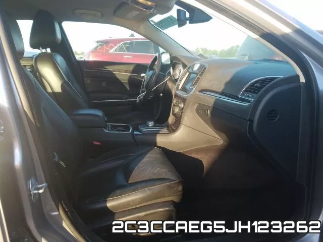 2C3CCAEG5JH123262_5.webp