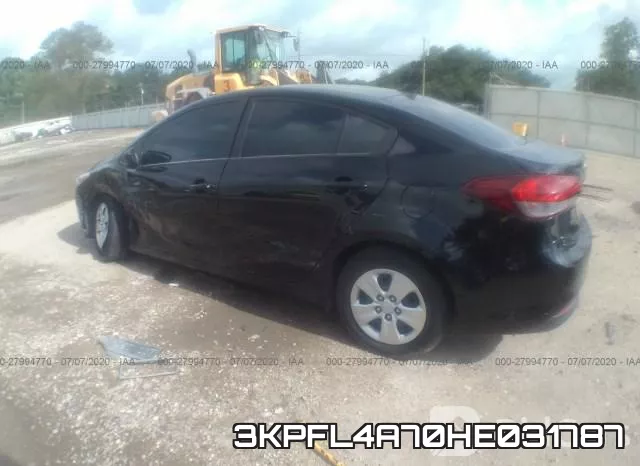 3KPFL4A70HE031787_3.webp