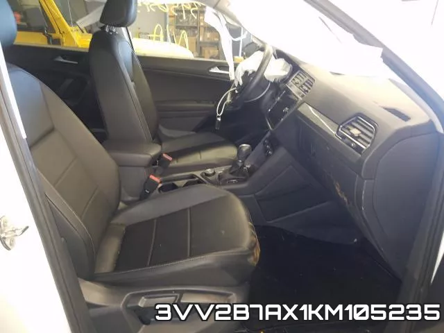 3VV2B7AX1KM105235_5.webp