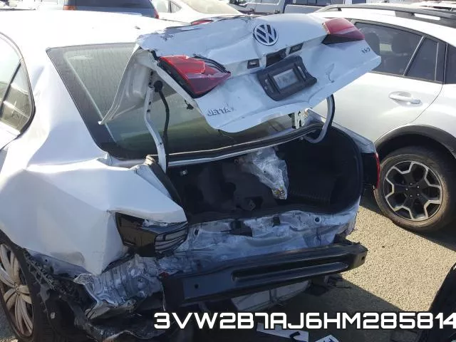 3VW2B7AJ6HM285814_9.webp
