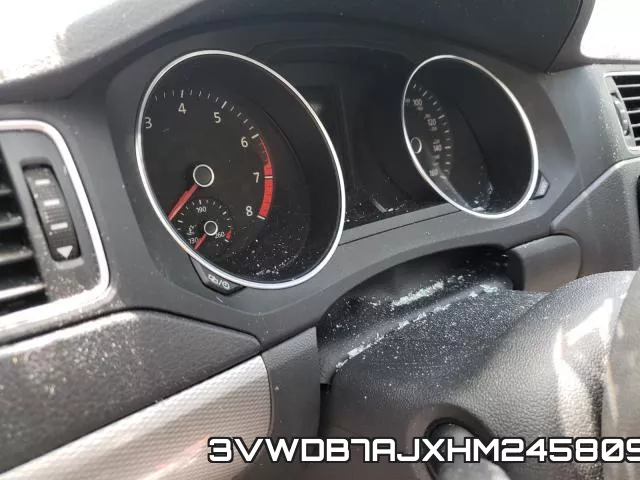 3VWDB7AJXHM245809_8.webp