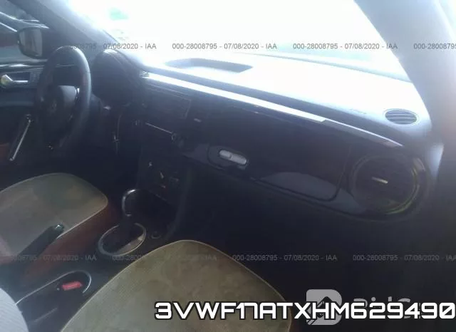 3VWF17ATXHM629490_5.webp