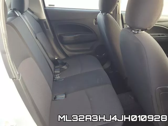 ML32A3HJ4JH010928_6.webp