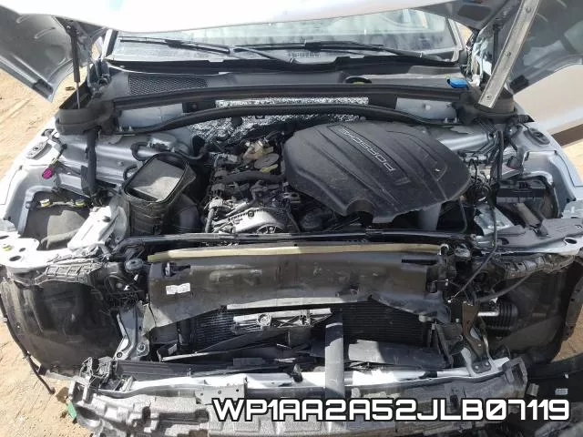 WP1AA2A52JLB07119_7.webp