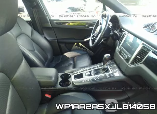 WP1AA2A5XJLB14058_5.webp
