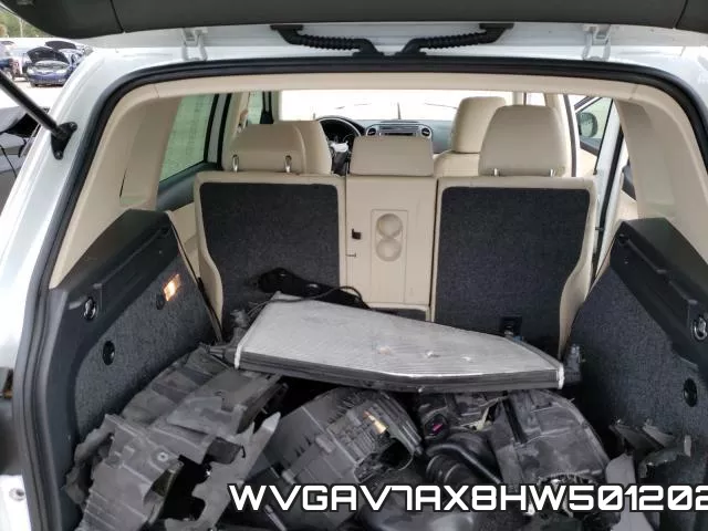 WVGAV7AX8HW501202_9.webp