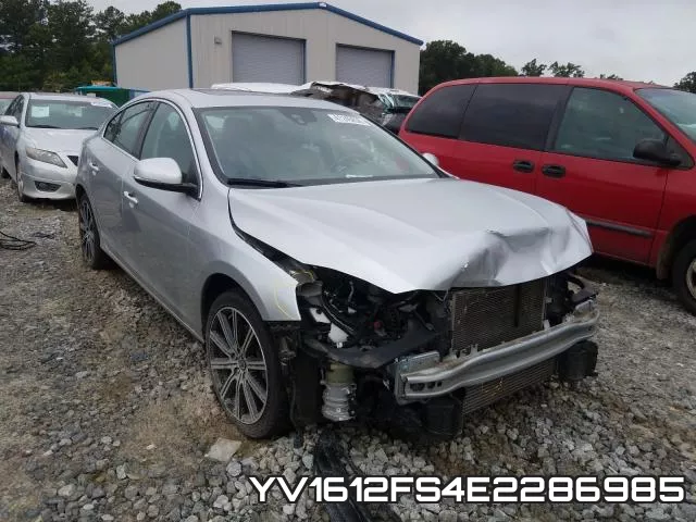 YV1612FS4E2286985