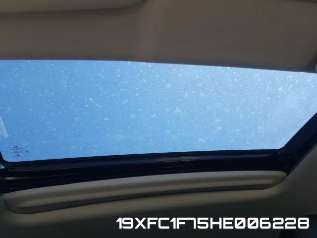 19XFC1F75HE006228_9.webp