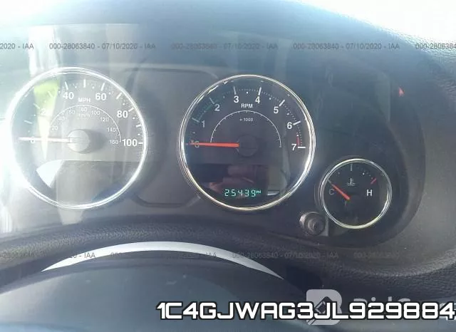 1C4GJWAG3JL929884_7.webp