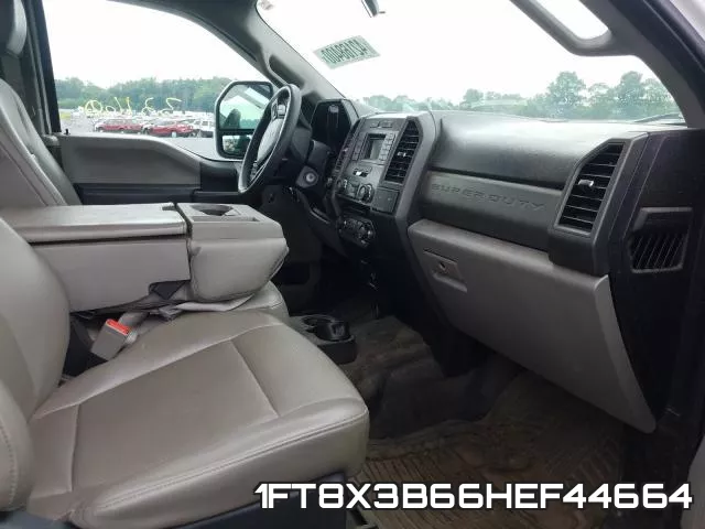 1FT8X3B66HEF44664_5.webp