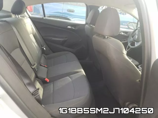 1G1BB5SM2J7104250_6.webp