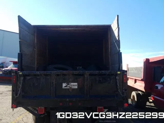 1GD32VCG3HZ225299_6.webp