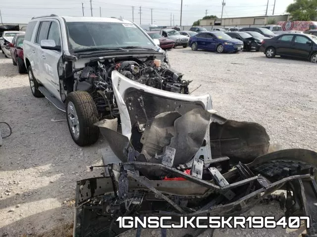 1GNSCJKC5KR196407_1.webp