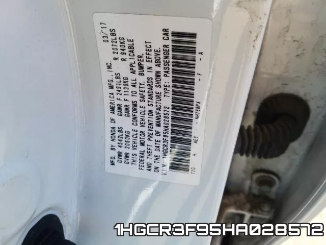 1HGCR3F95HA028572_10.webp