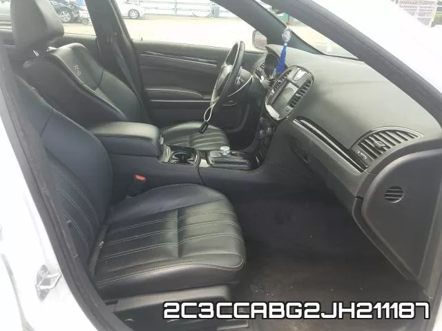 2C3CCABG2JH211187_5.webp
