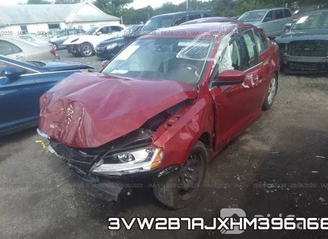 3VW2B7AJXHM396768_2.webp