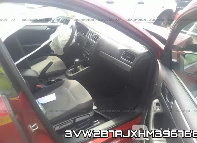 3VW2B7AJXHM396768_5.webp