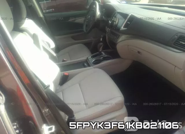 5FPYK3F61KB021106_5.webp