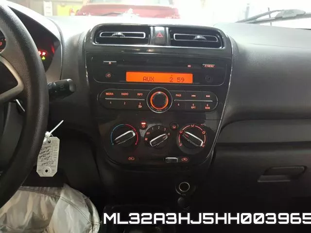 ML32A3HJ5HH003965_9.webp