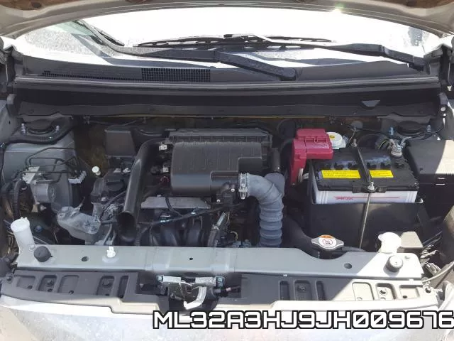 ML32A3HJ9JH009676_7.webp